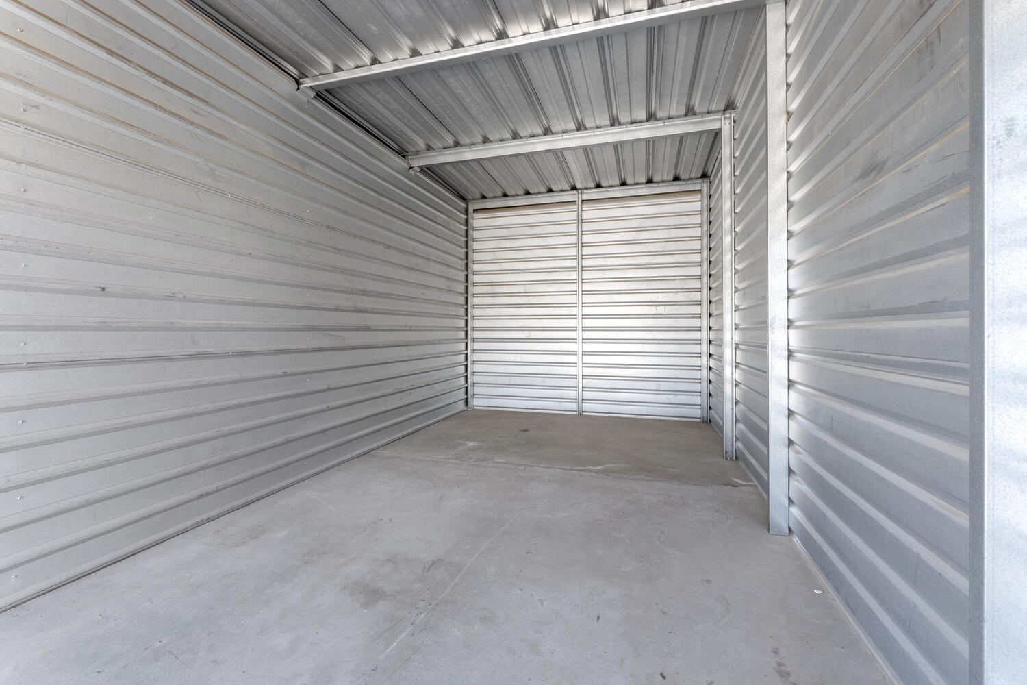 Storland Self Storage in Delano, CA